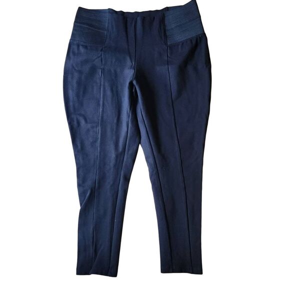 Eloquii Black Miracle Flawless Legging (22) - Picture 4 of 6